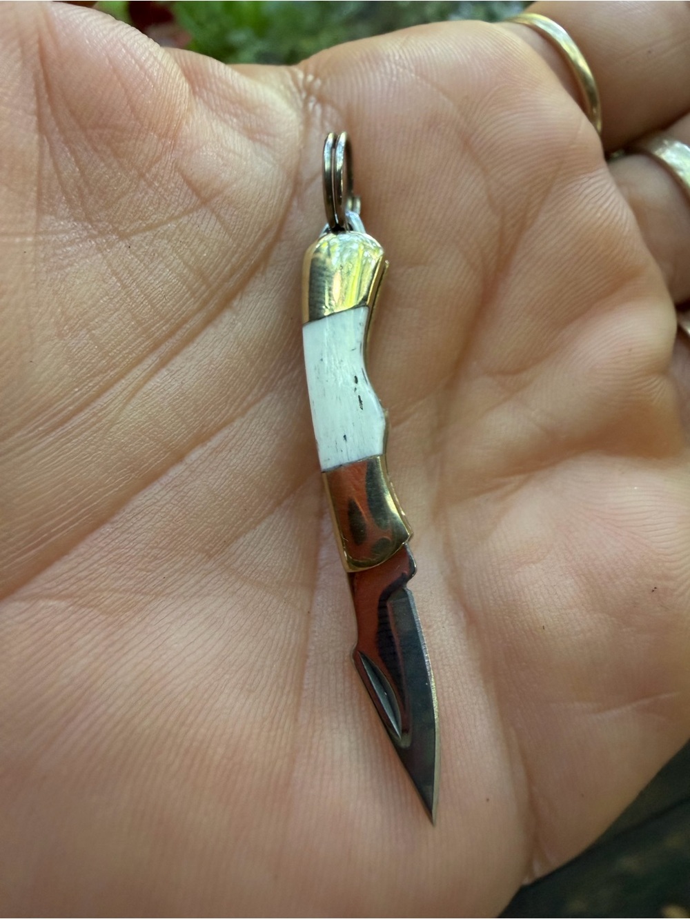 Men's Pocket Knife Pendant Necklace - gold with deer bones handle